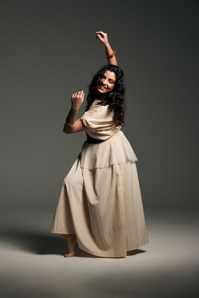 Gabriela Catai e Mateus Gonsales celebram a poesia londrinense em mais um pocket show