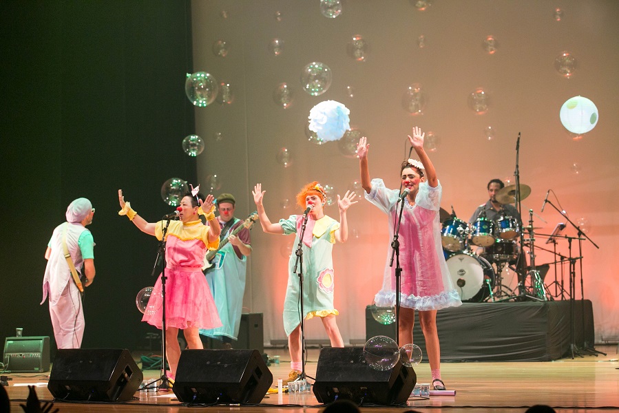 Plantão Sorriso abre 2024 com show no Boulevard