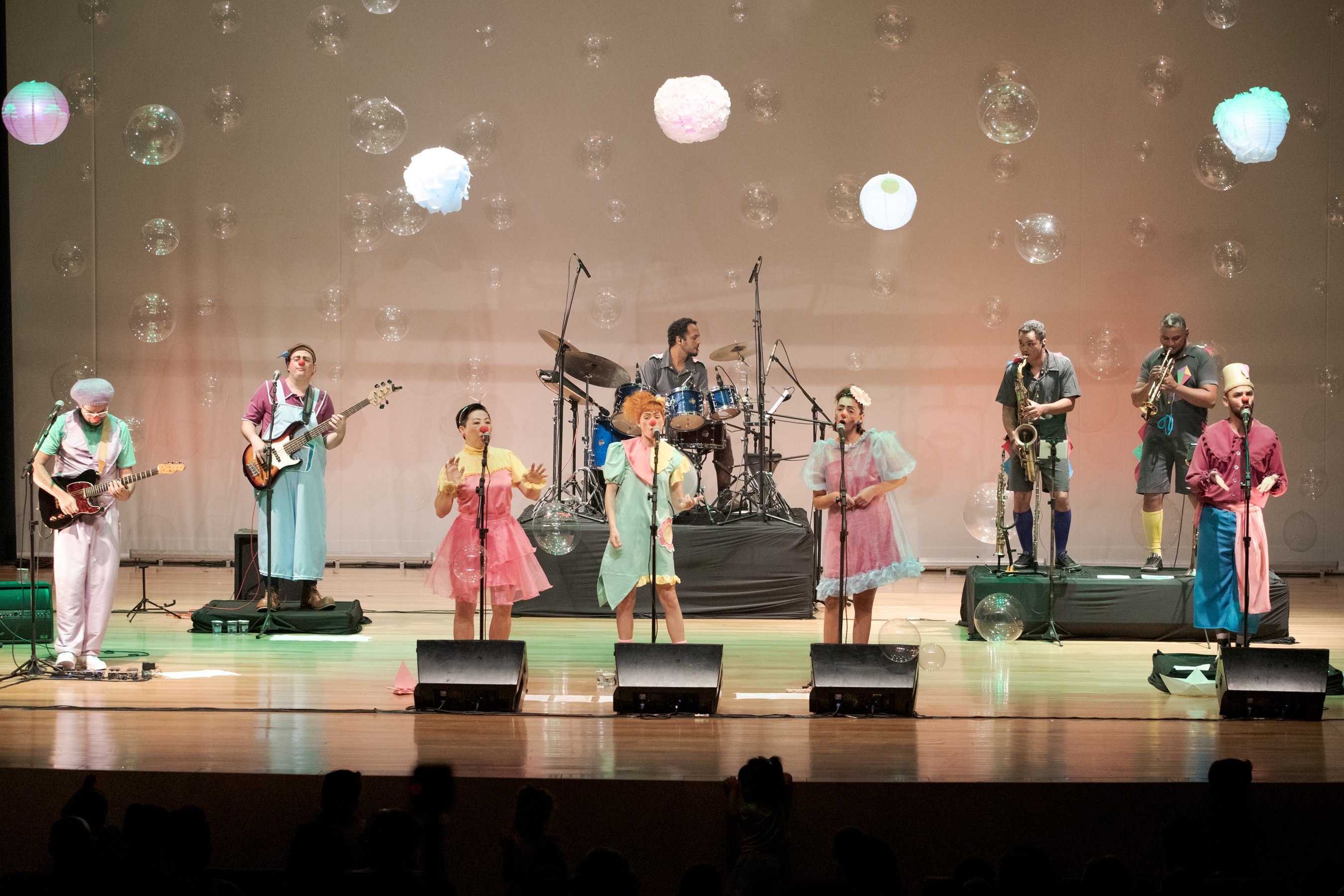Plantão Sorriso lança DVD e faz show na Concha Acústica