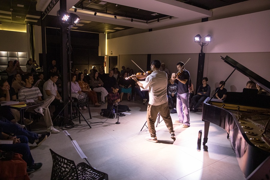 Quarta-feira é dia de sarau em Londrina